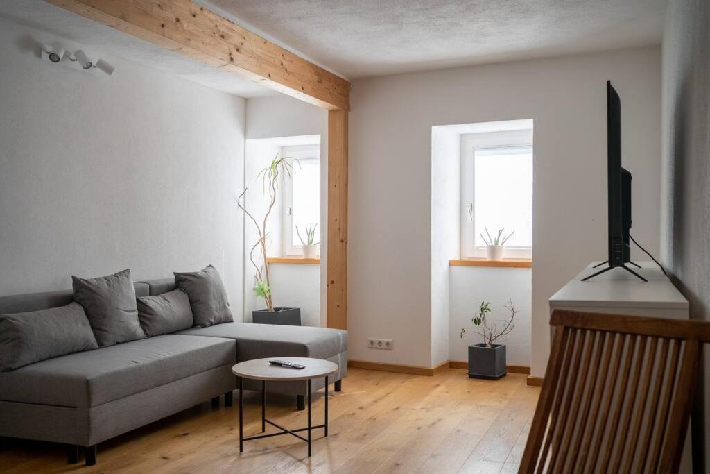 Ueber Den Daechern Der Innenstadt Ravensburgs 外观 照片